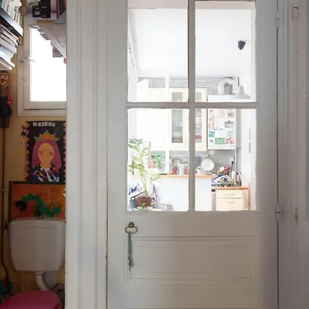 Typical Parisian Flat In Montmartre Apartment